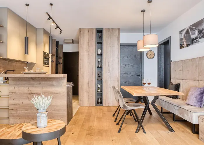 Appartement Exklusiv Und Elegantes In Der Residenz Silvretta