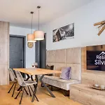 Apartman Exklusiv Und Elegantes In Der Residenz Silvretta