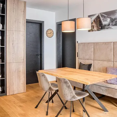 Exklusiv Und Elegantes In Der Residenz Silvretta, Inkl Silvretta Card Premium See