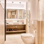 Exklusiv Und Elegantes In Der Residenz Silvretta, Inkl Silvretta Card Premium